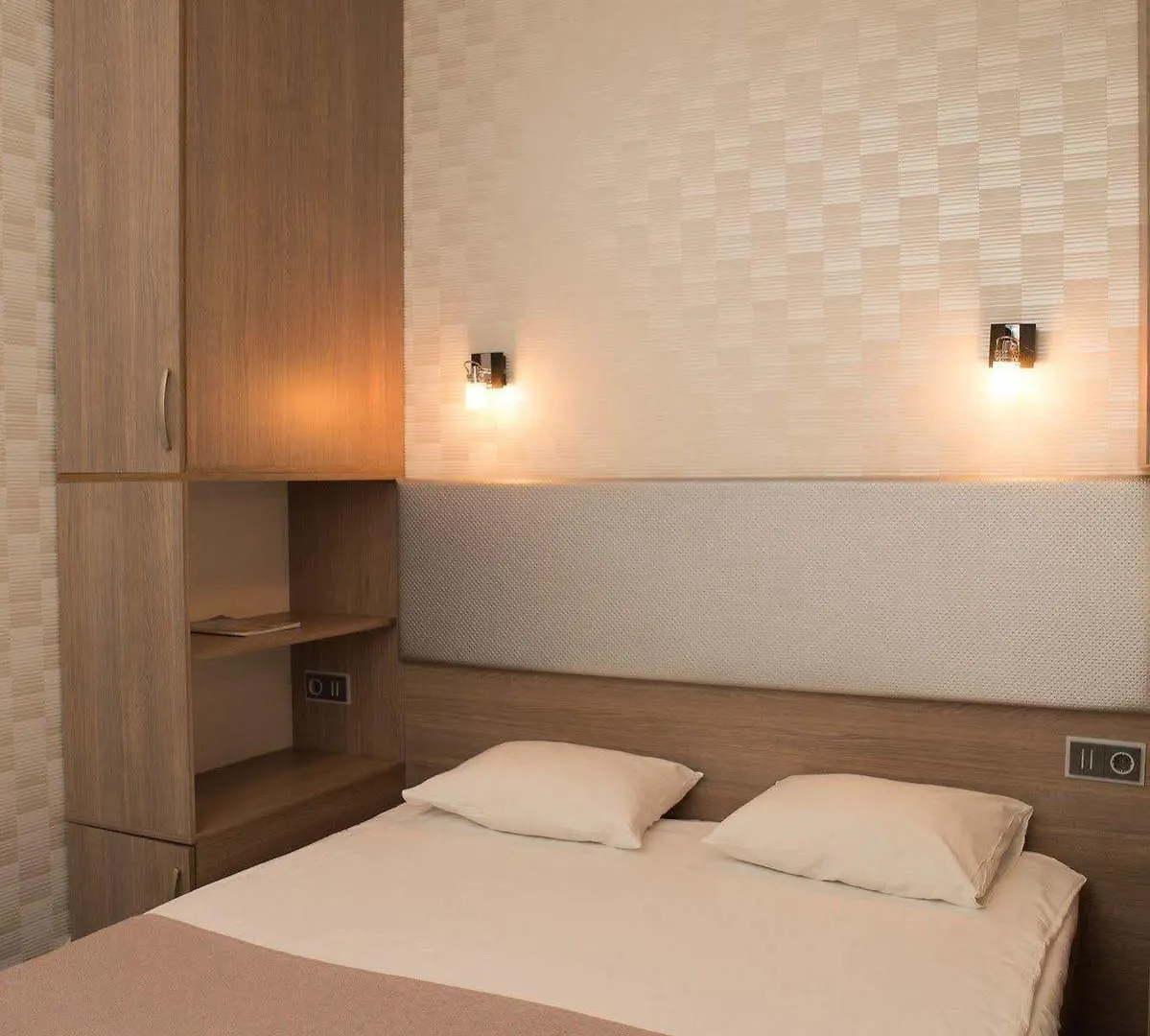 Hotel Elegant Kiev
